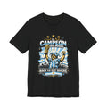 T-Shirt — 'El Campeón del Mundo: Hace Lo Que Quiere' Soccer Champion Tee