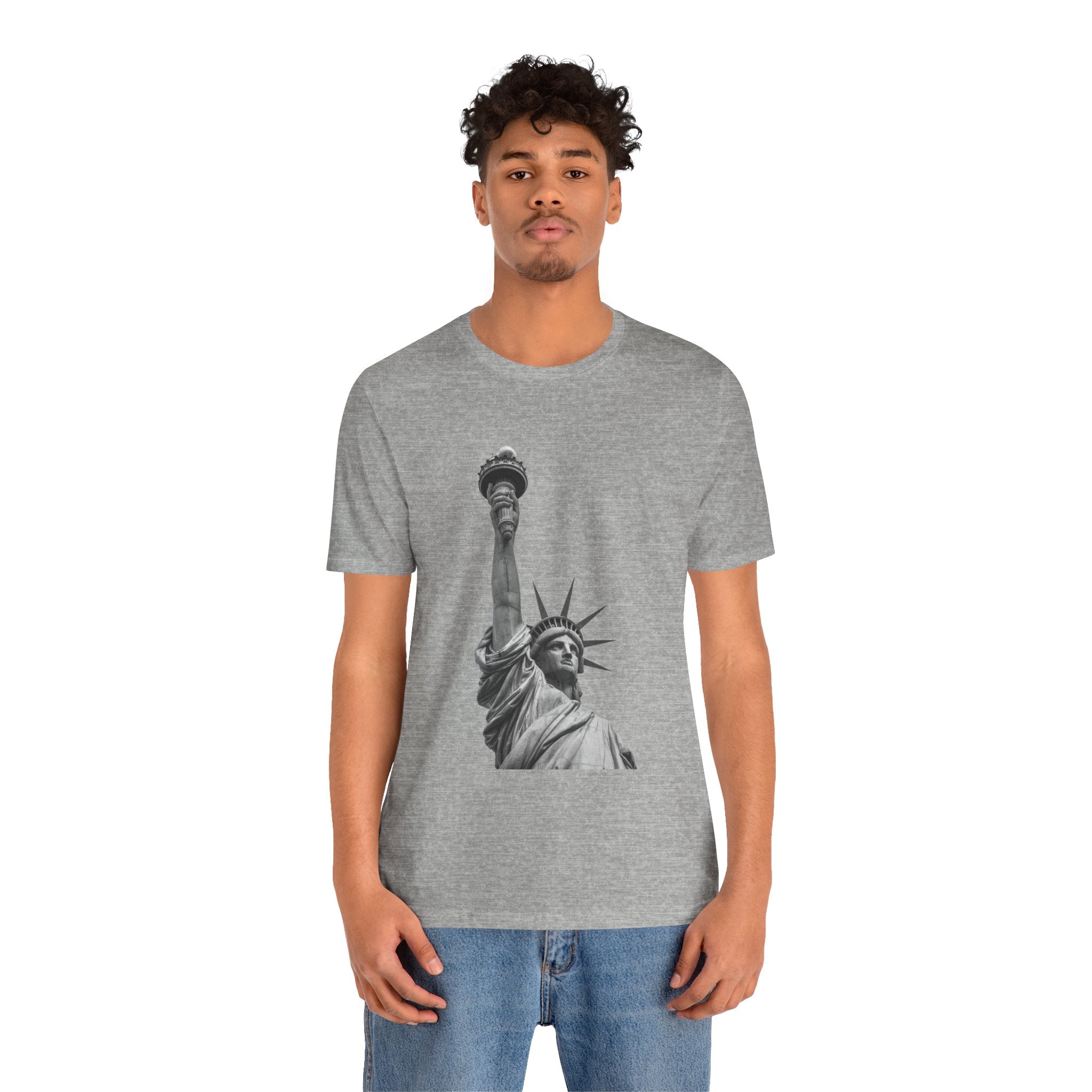 Statue of Liberty Graphic Tee — Black & White NYC Landmark T-Shirt