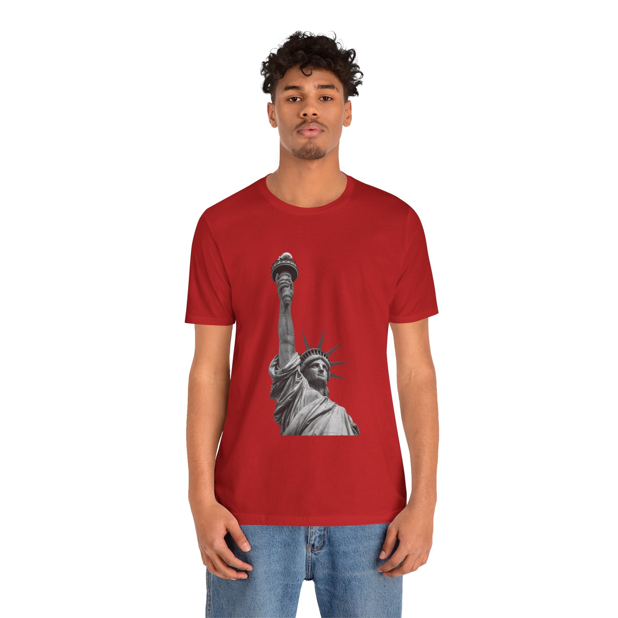 Statue of Liberty Graphic Tee — Black & White NYC Landmark T-Shirt