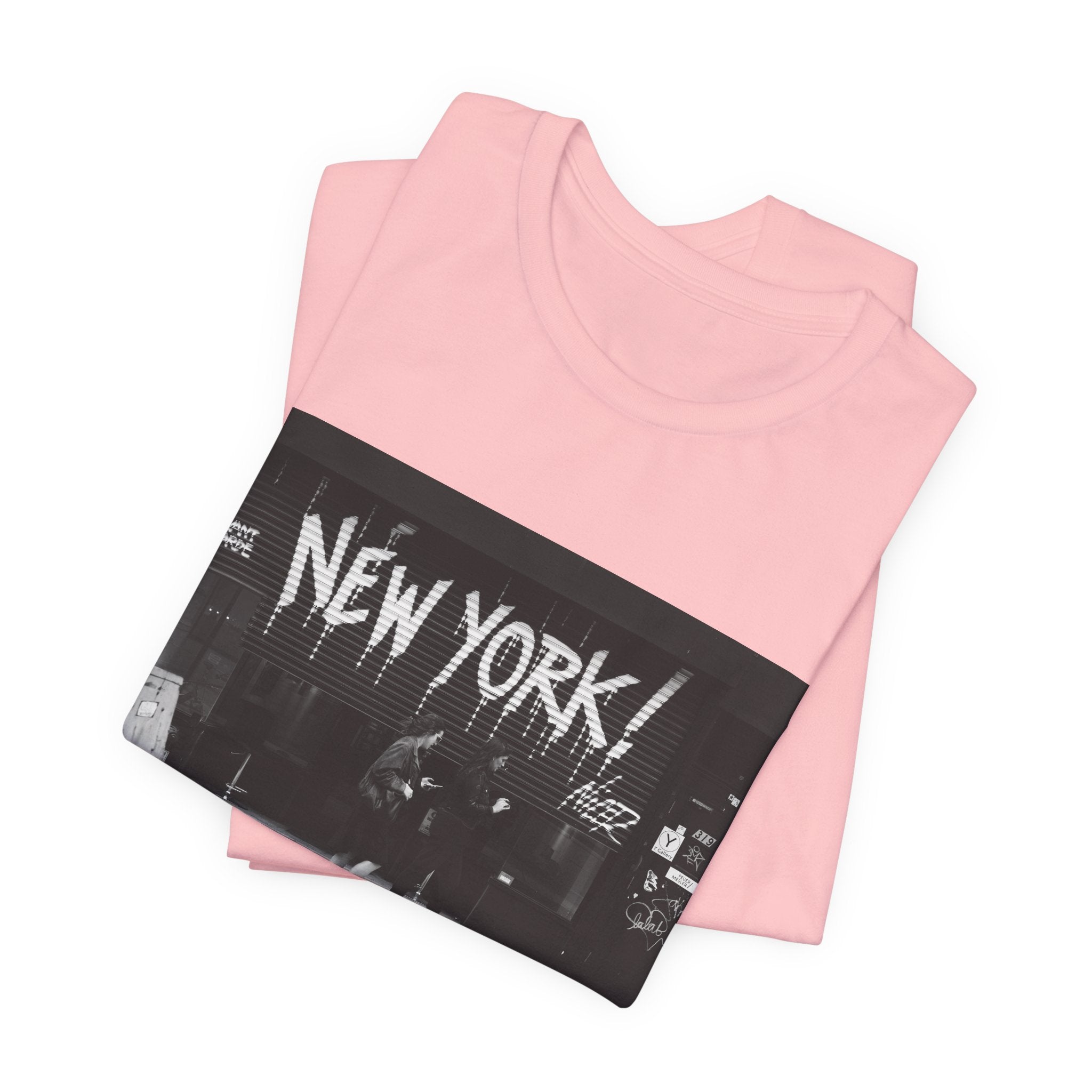 New York City Skyline Tee — Vintage Black & White 'NEW YORK!' Graphic Shirt