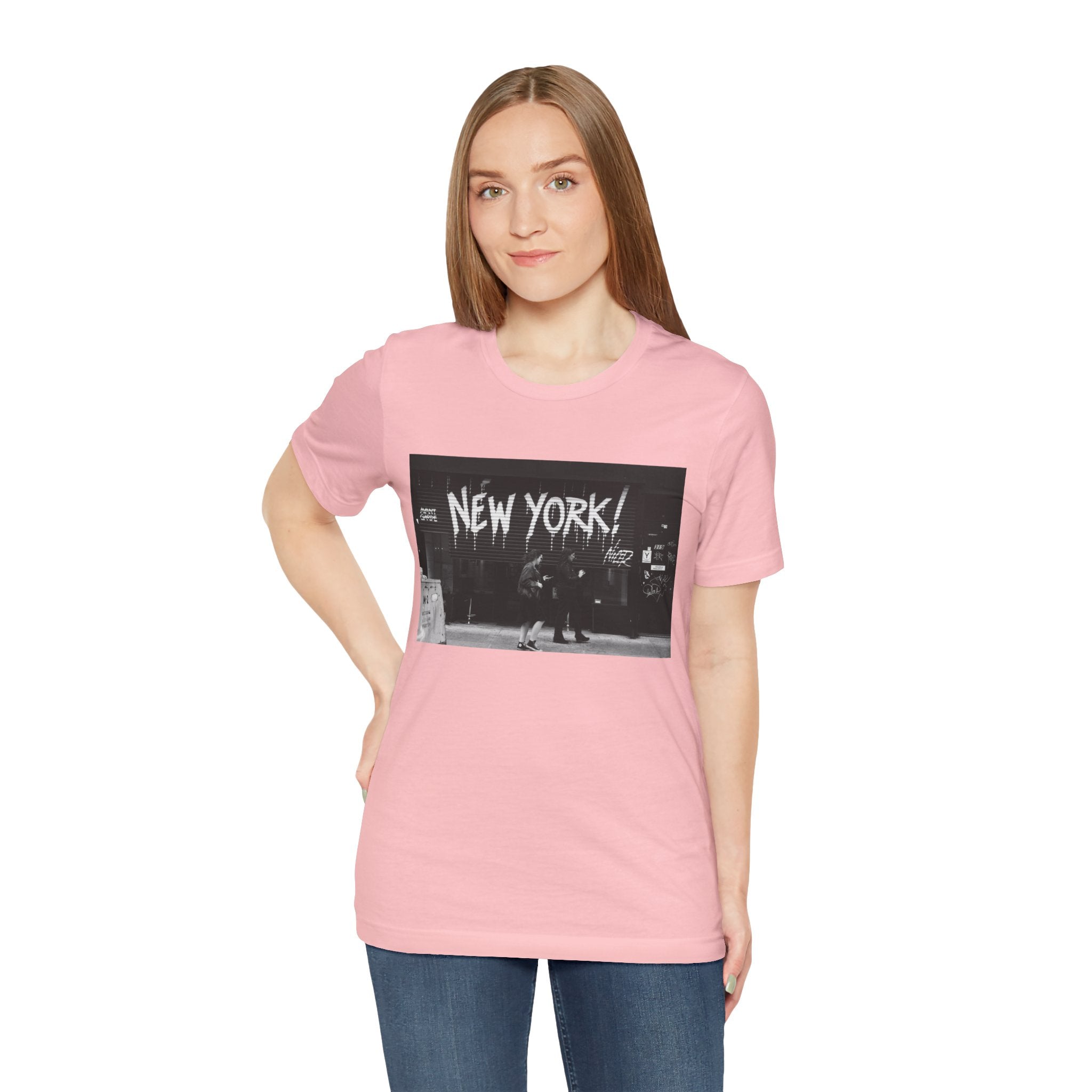 New York City Skyline Tee — Vintage Black & White 'NEW YORK!' Graphic Shirt