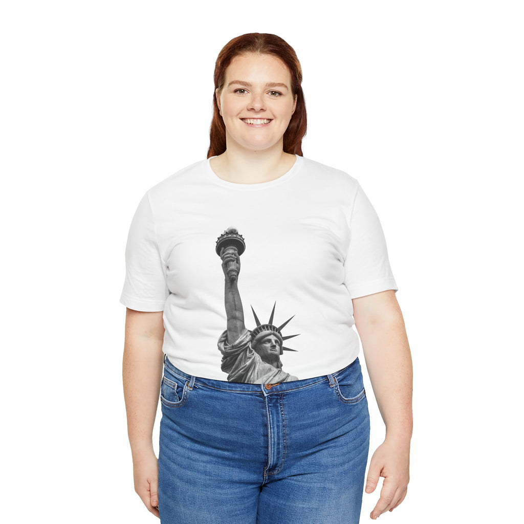 Statue of Liberty Graphic Tee — Black & White NYC Landmark T-Shirt