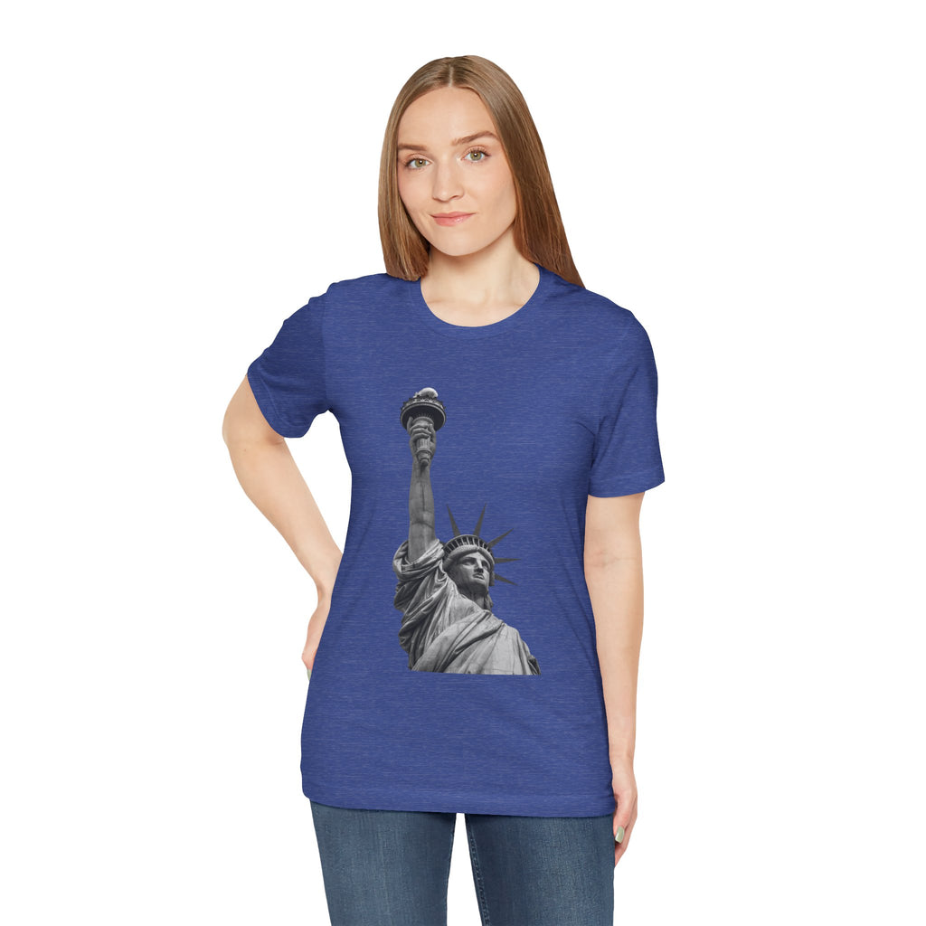 Statue of Liberty Graphic Tee — Black & White NYC Landmark T-Shirt