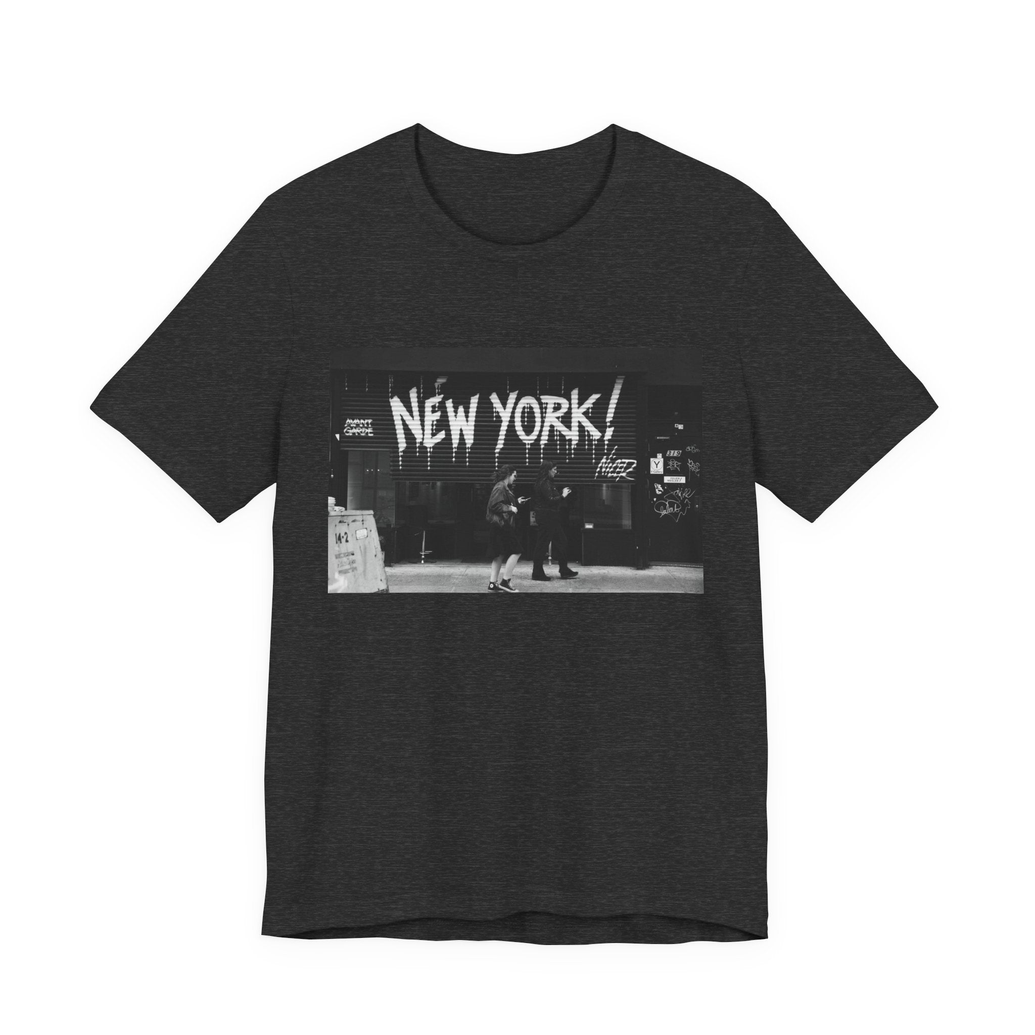 New York City Skyline Tee — Vintage Black & White 'NEW YORK!' Graphic Shirt