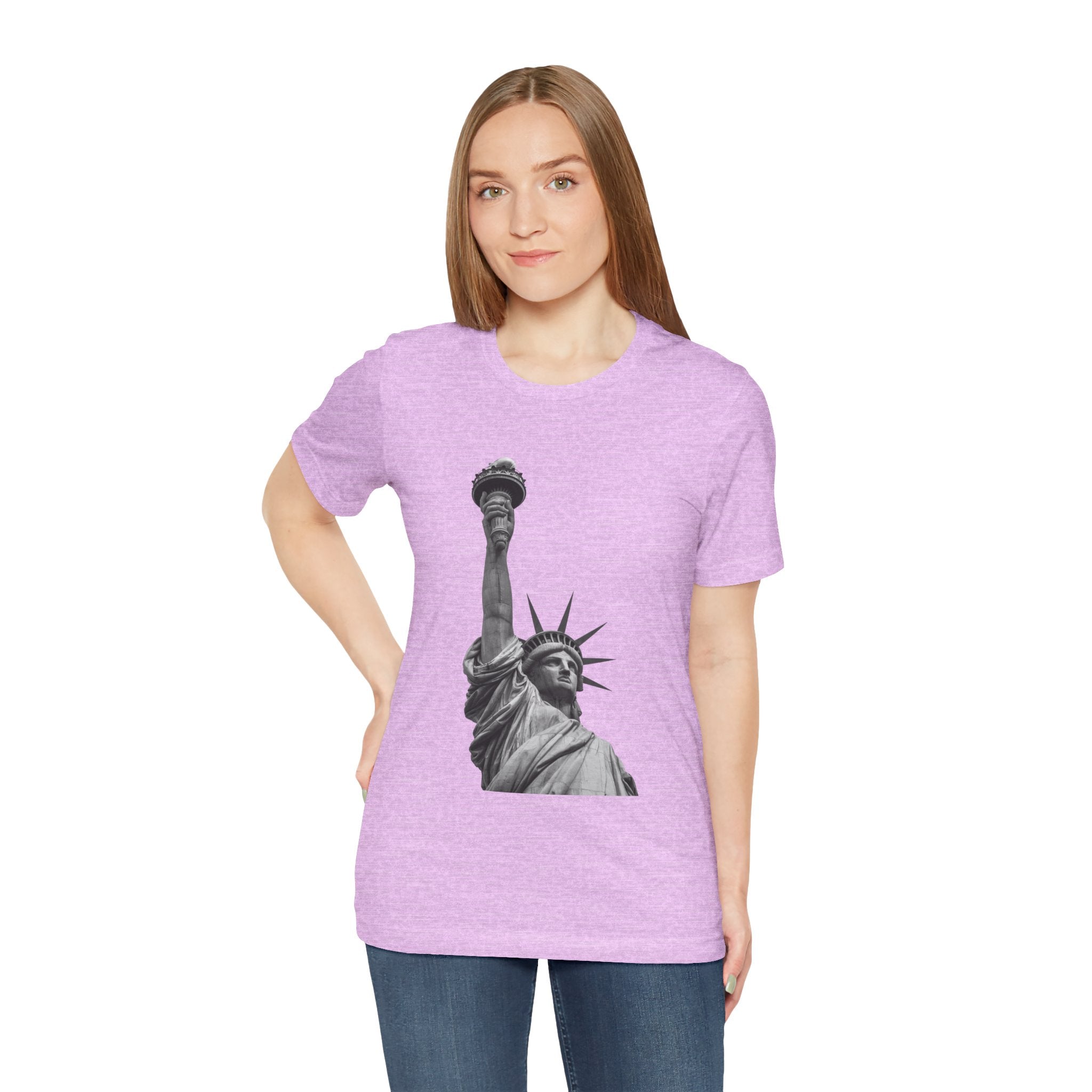 Statue of Liberty Graphic Tee — Black & White NYC Landmark T-Shirt