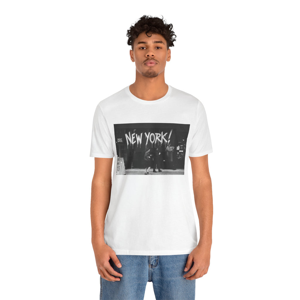 New York City Skyline Tee — Vintage Black & White 'NEW YORK!' Graphic Shirt