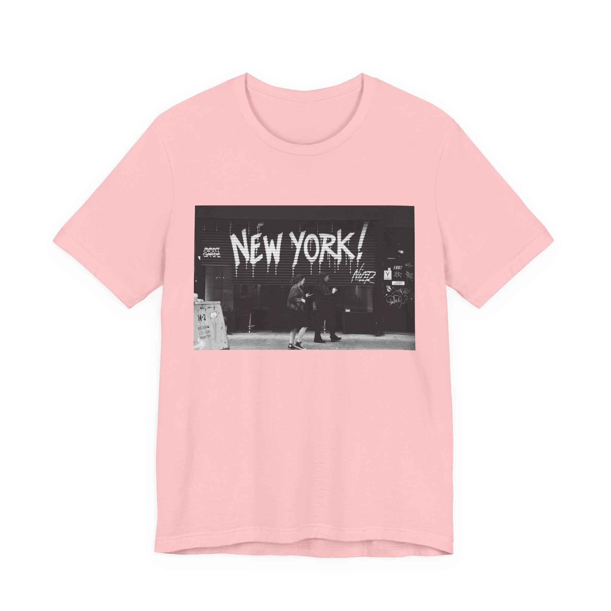 New York City Skyline Tee — Vintage Black & White 'NEW YORK!' Graphic Shirt