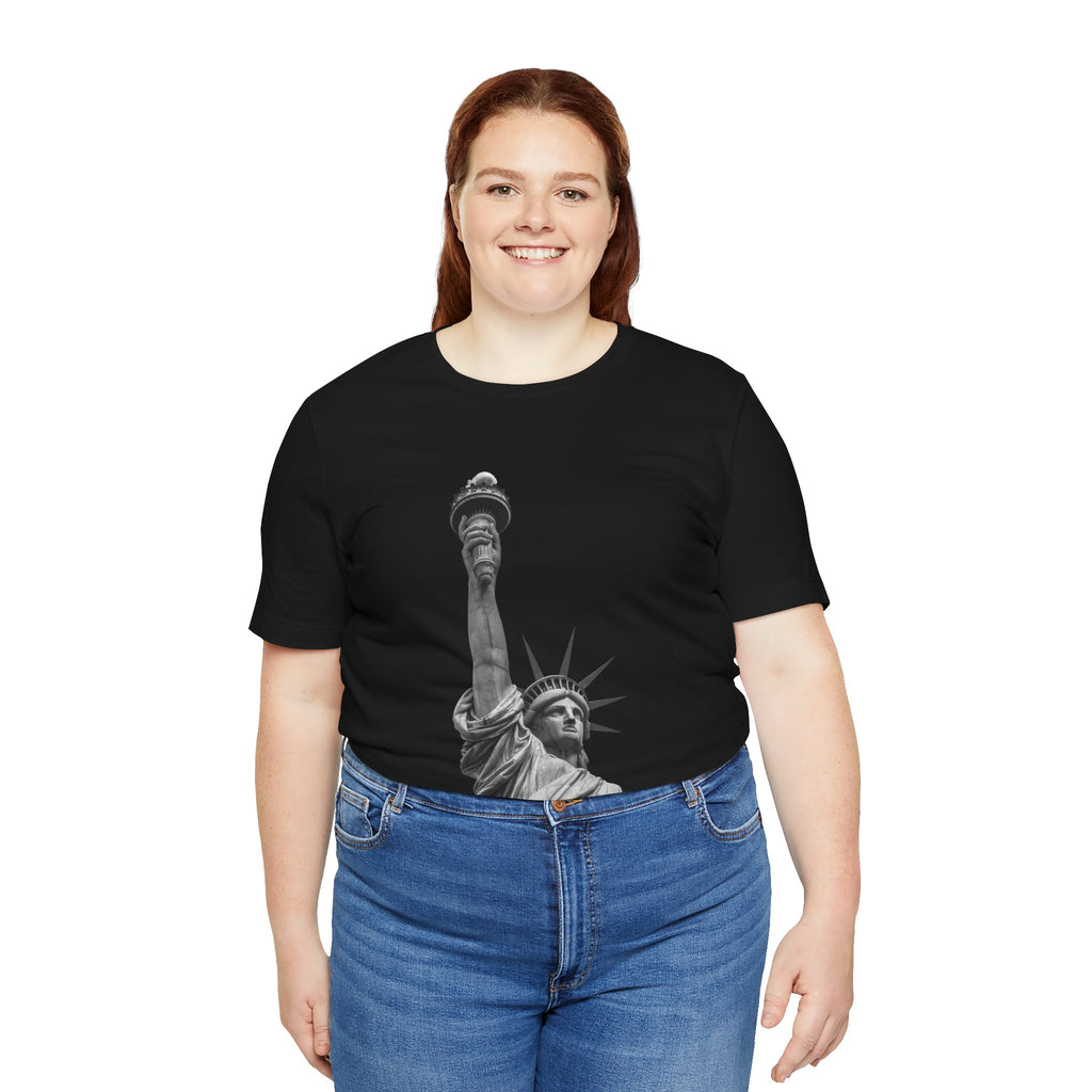 Statue of Liberty Graphic Tee — Black & White NYC Landmark T-Shirt