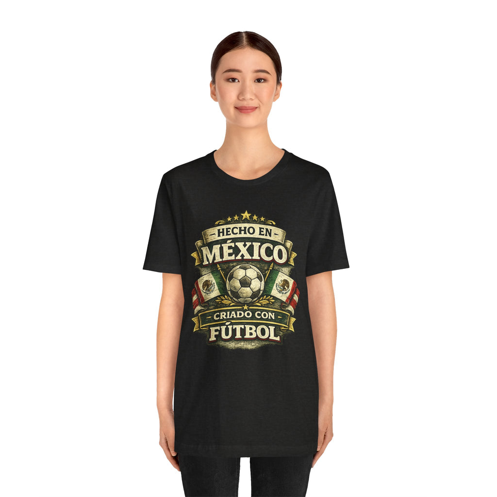 Mexico Soccer T‑Shirt — "Hecho en México, Criado con Fútbol" Vintage Football Tee
