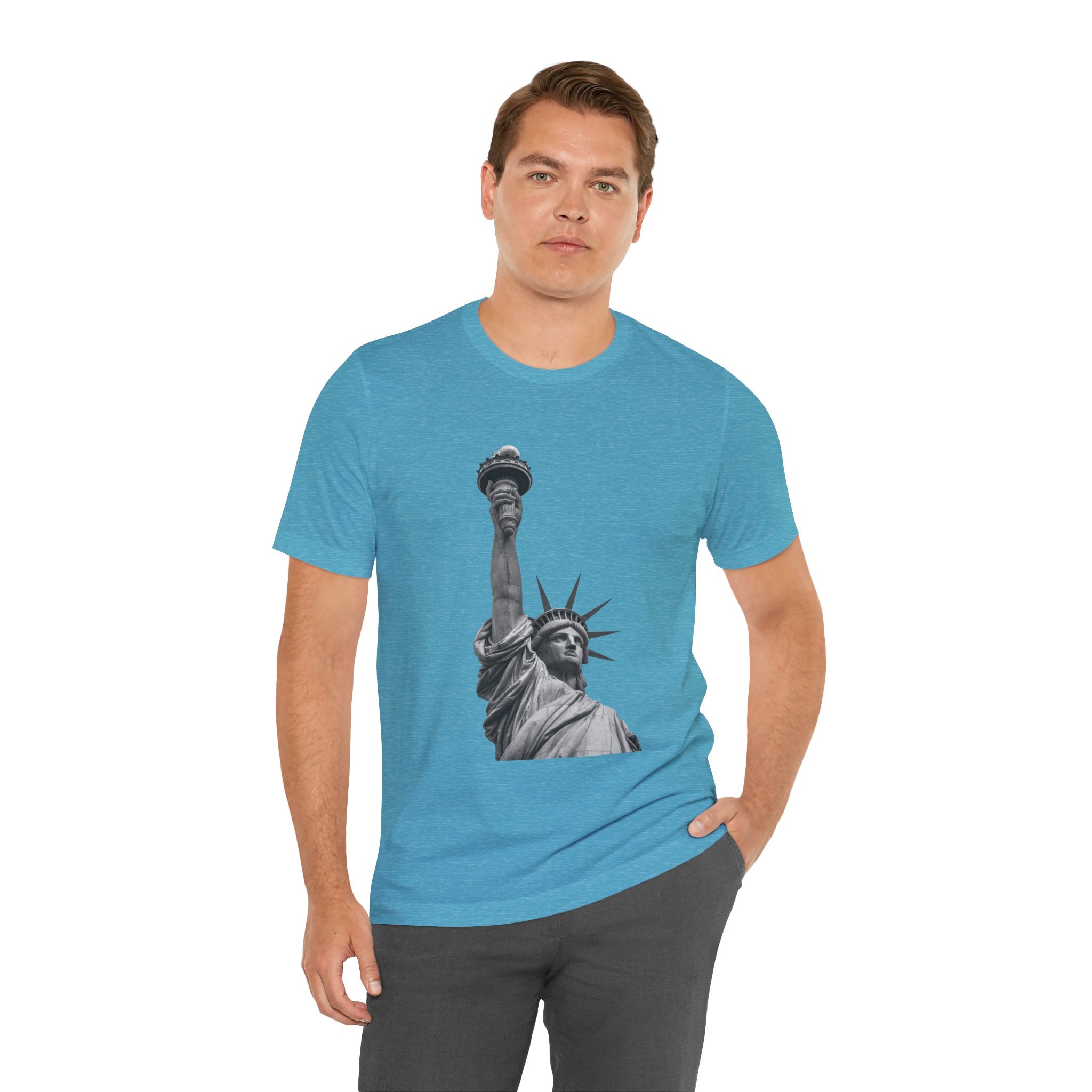 Statue of Liberty Graphic Tee — Black & White NYC Landmark T-Shirt