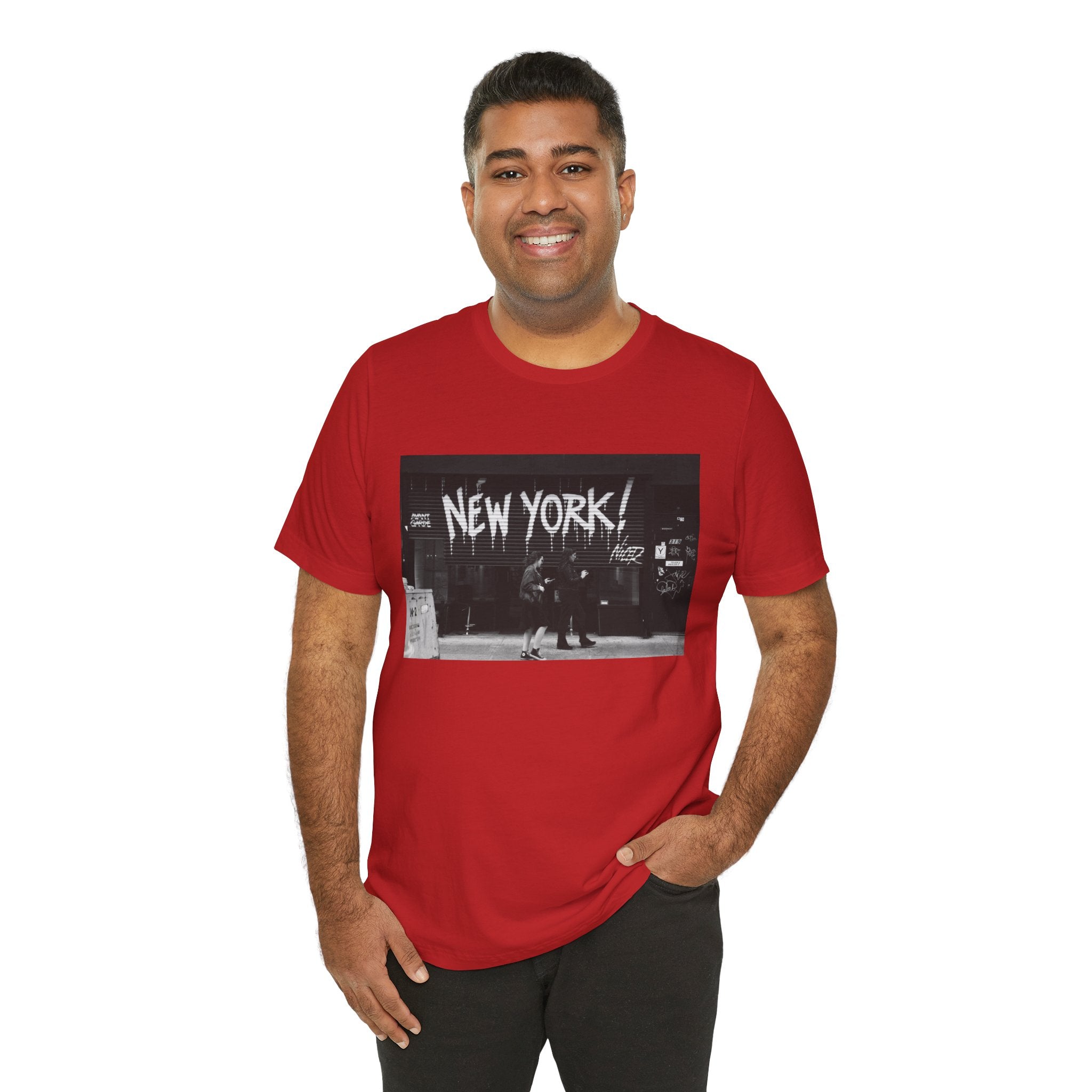 New York City Skyline Tee — Vintage Black & White 'NEW YORK!' Graphic Shirt