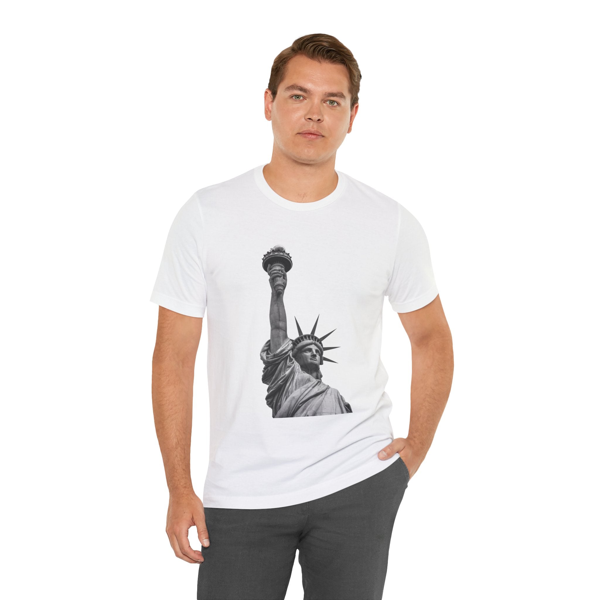 Statue of Liberty Graphic Tee — Black & White NYC Landmark T-Shirt